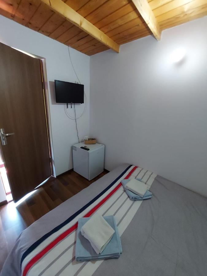 C Dor De Vama Bedrooms Vama Veche Eksteriør billede